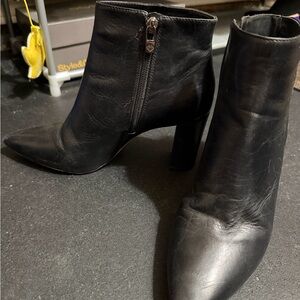 ANTONIO MELANI Black Heeled Booties